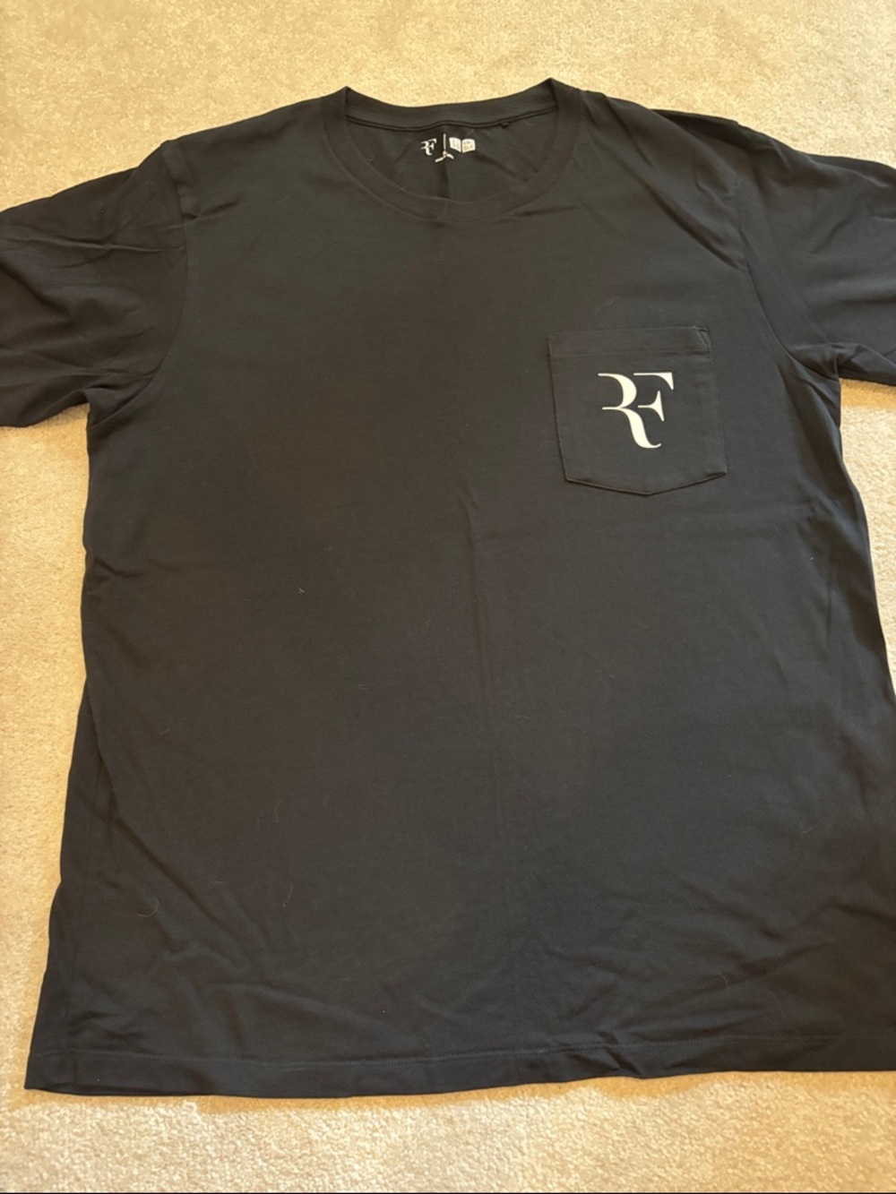 Roger Federer x Uniqlo men’s black tshirt